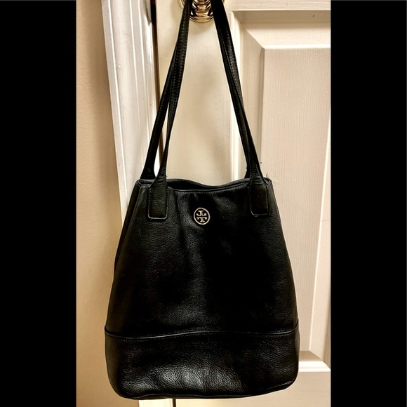 Tory Burch Bags Tory Burch Michelle Black Leather Tote Poshmark